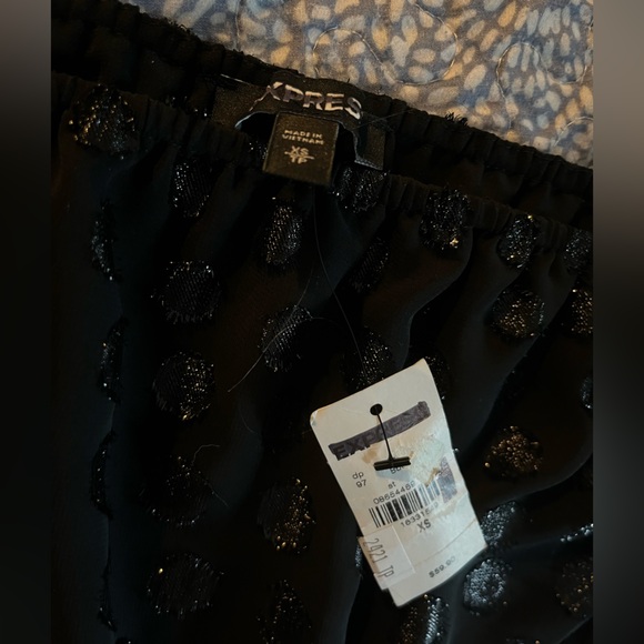 Flowy off the shoulder top - Picture 3 of 3